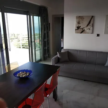 Blue View Sea בית נופש Ratzaklíon